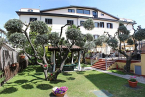 Hotels in Lariano